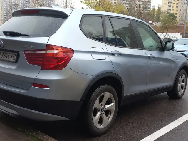 BMW X3 - фото 3