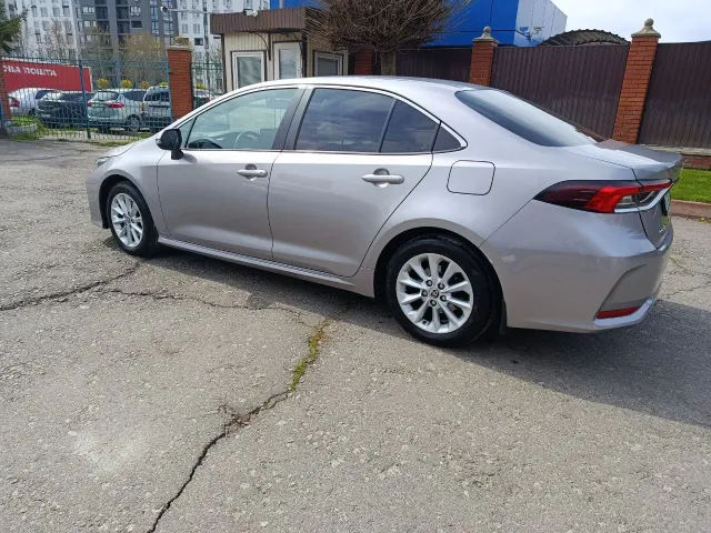 Toyota Corolla - фото 4