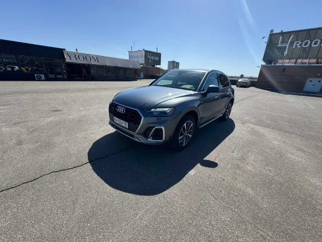 Audi Q5 - фото 3