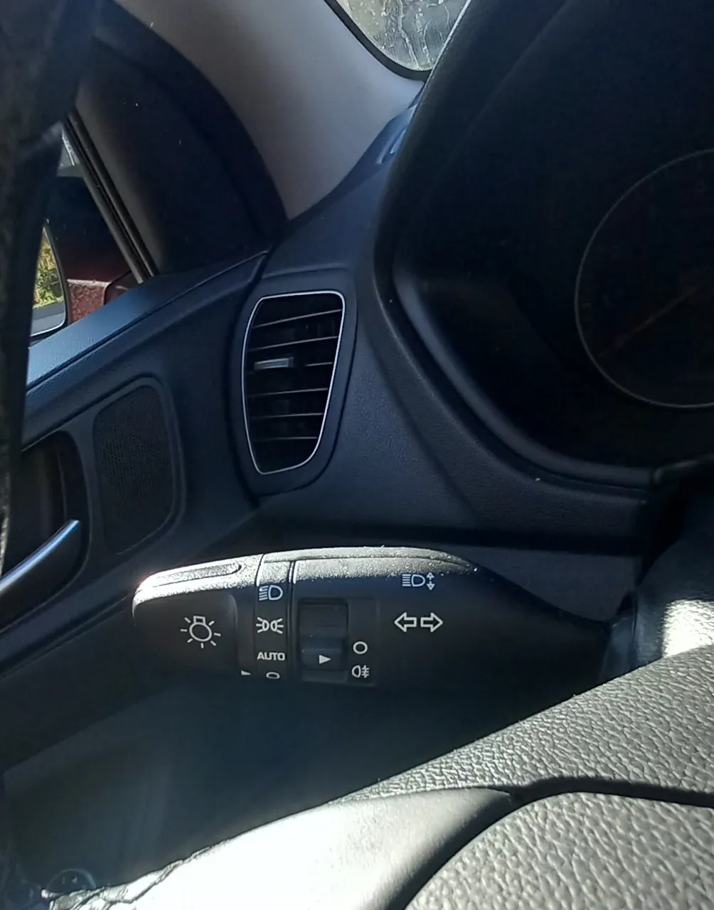 Hyundai i20 - фото 11