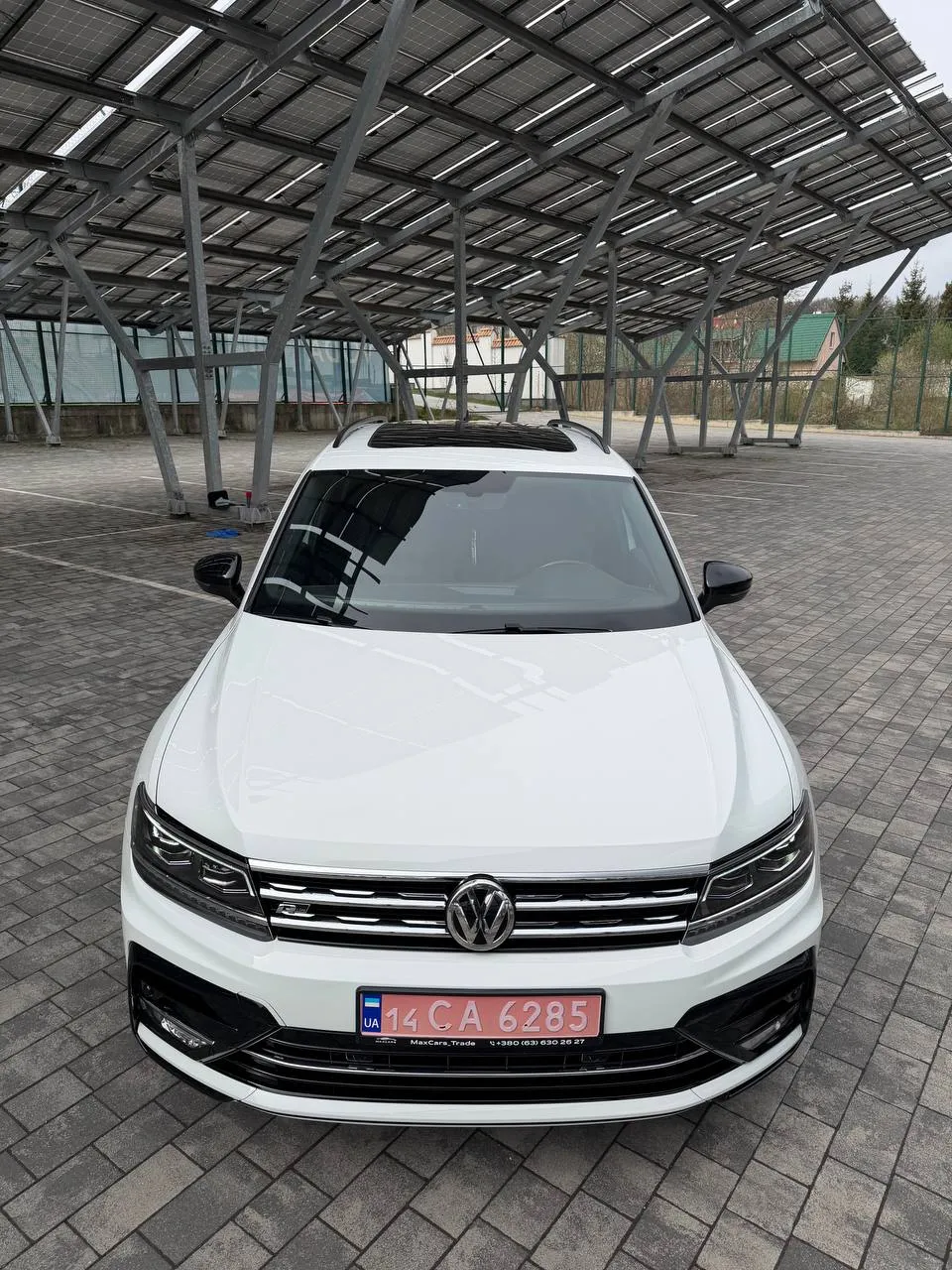 Volkswagen Tiguan - фото 10