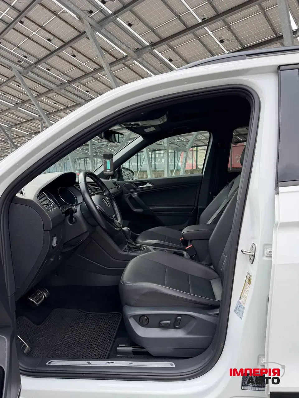 Volkswagen Tiguan - фото 22