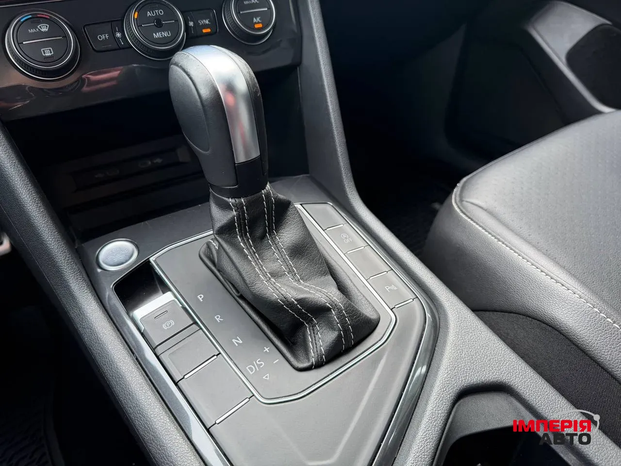 Volkswagen Tiguan - фото 46