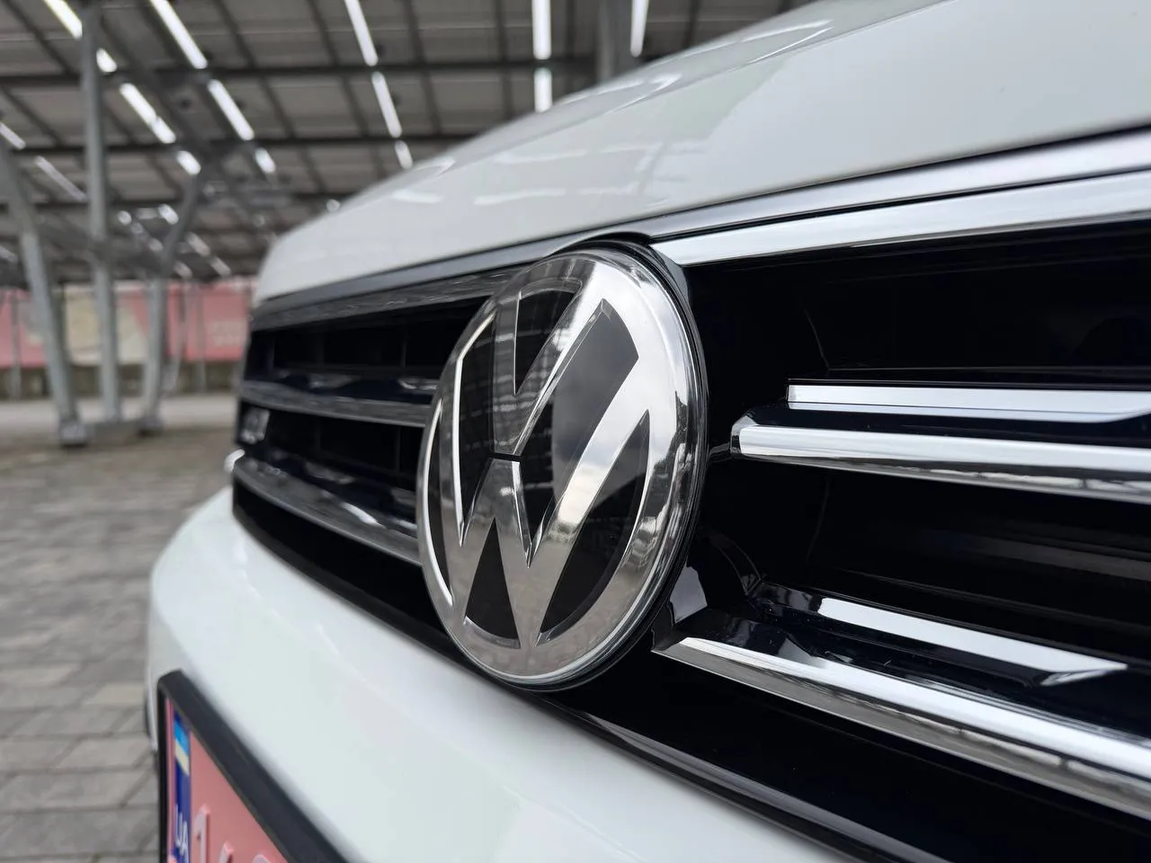 Volkswagen Tiguan - фото 16