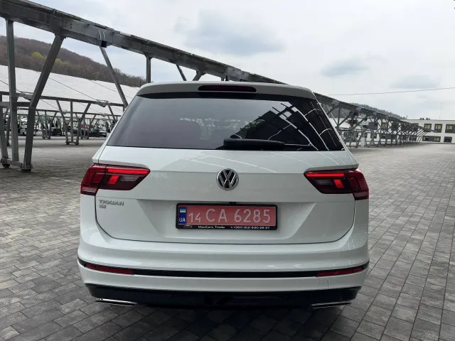 Volkswagen Tiguan - фото 5