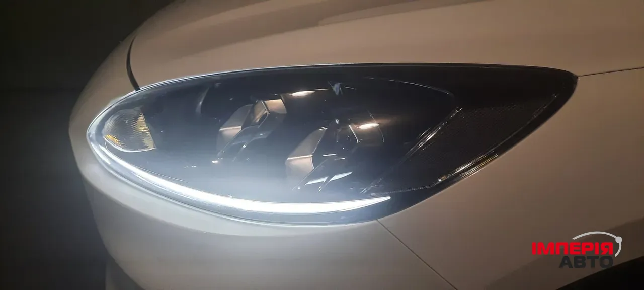 Ford Kuga - фото 16