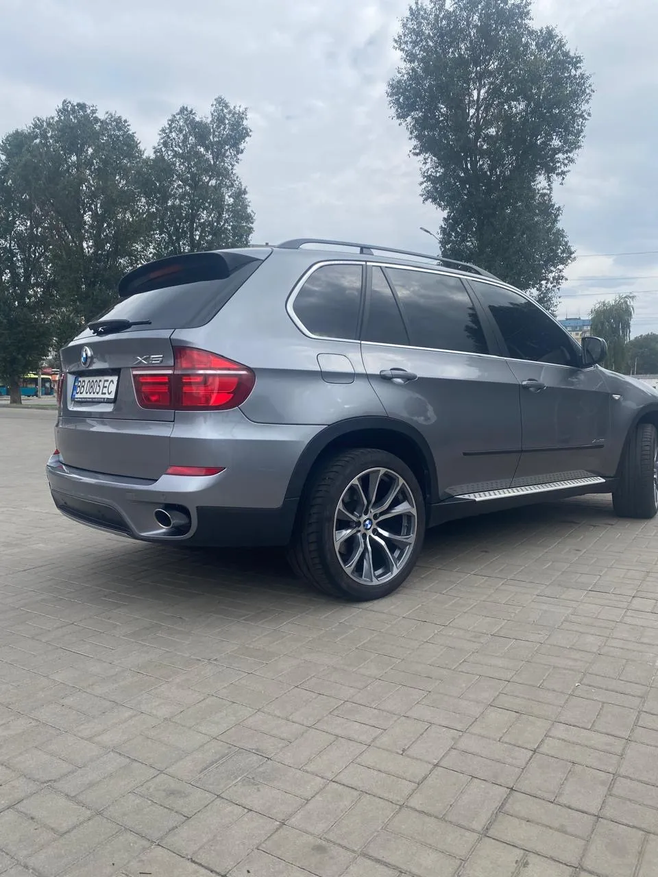 BMW X5 - фото 12