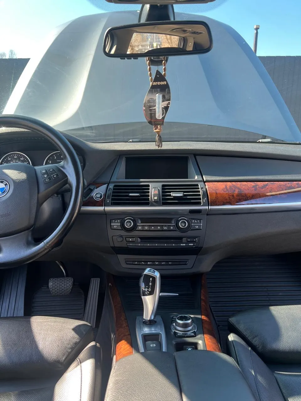 BMW X5 - фото 28