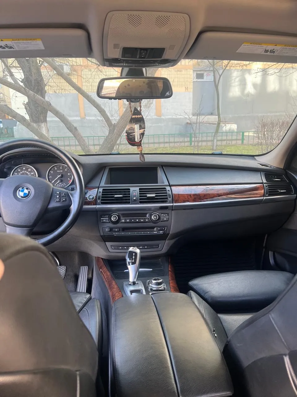 BMW X5 - фото 37