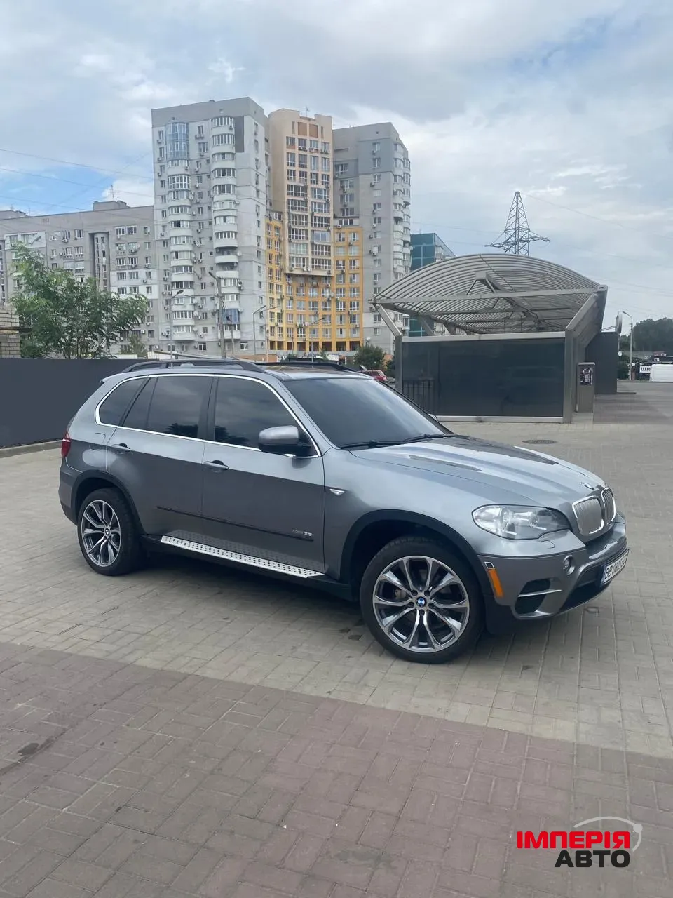 BMW X5 - фото 2