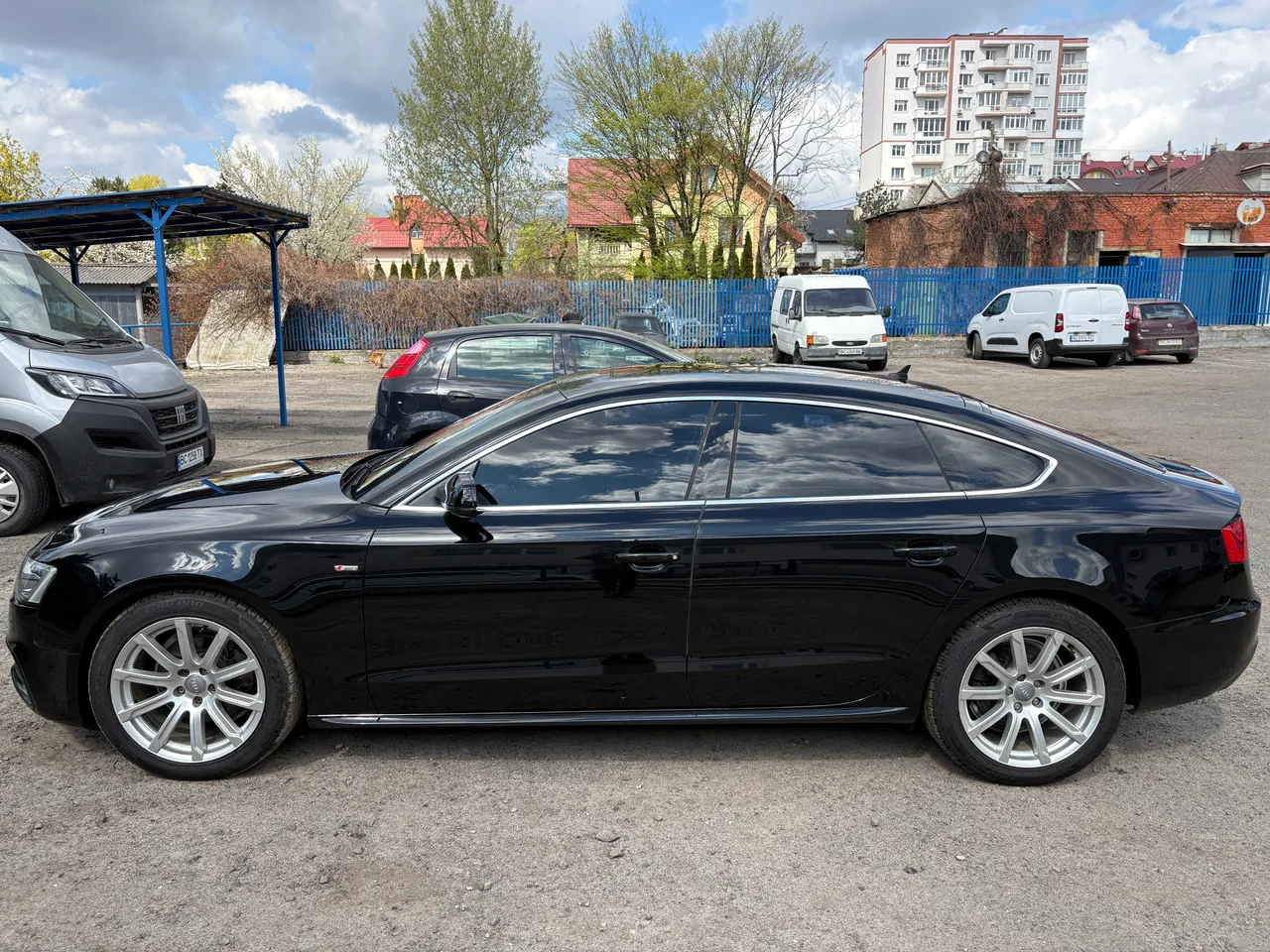 Audi A5 - фото 6