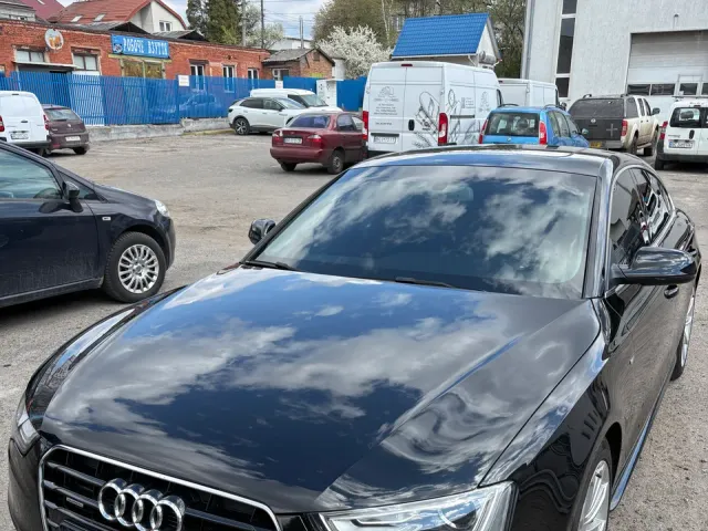 Audi A5 - фото 1
