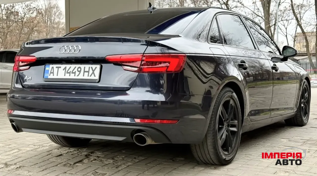 Audi A4 - фото 4
