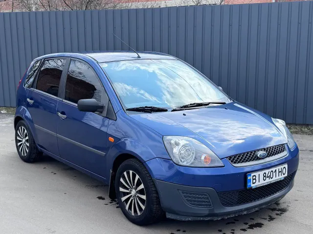Ford Fiesta ST - фото 4