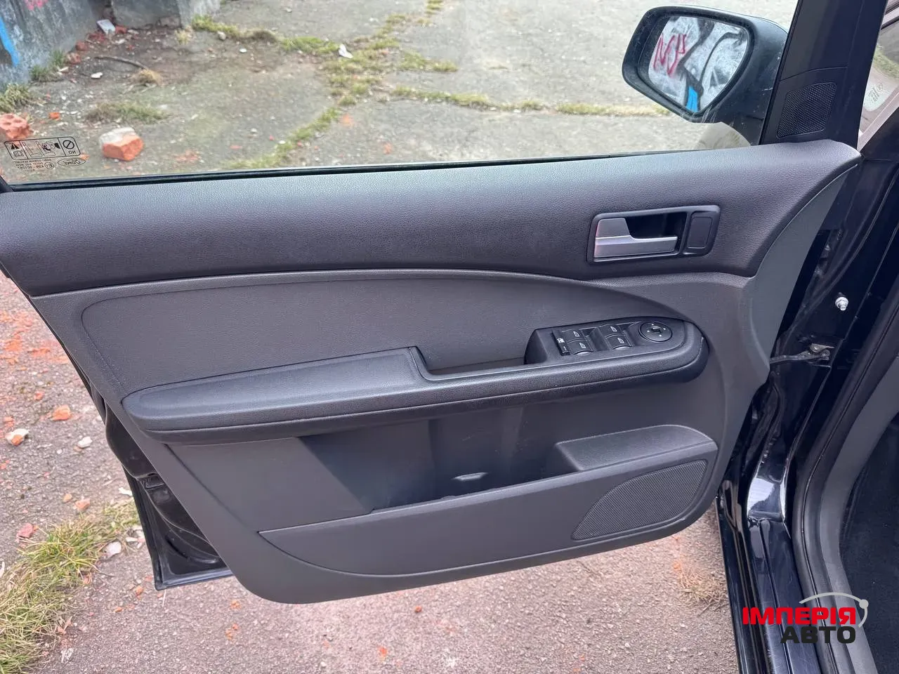 Ford C-MAX - фото 21