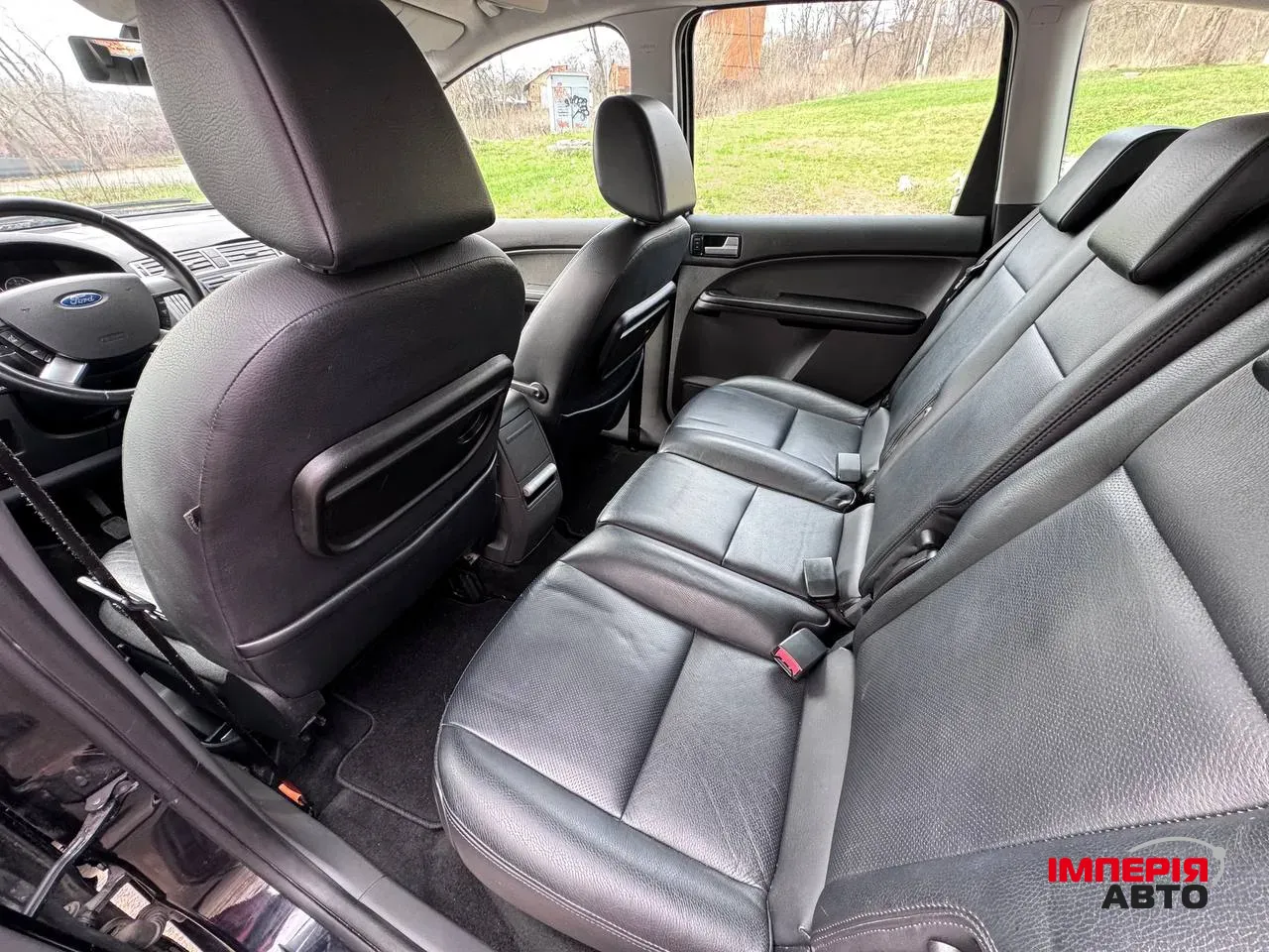 Ford C-MAX - фото 32