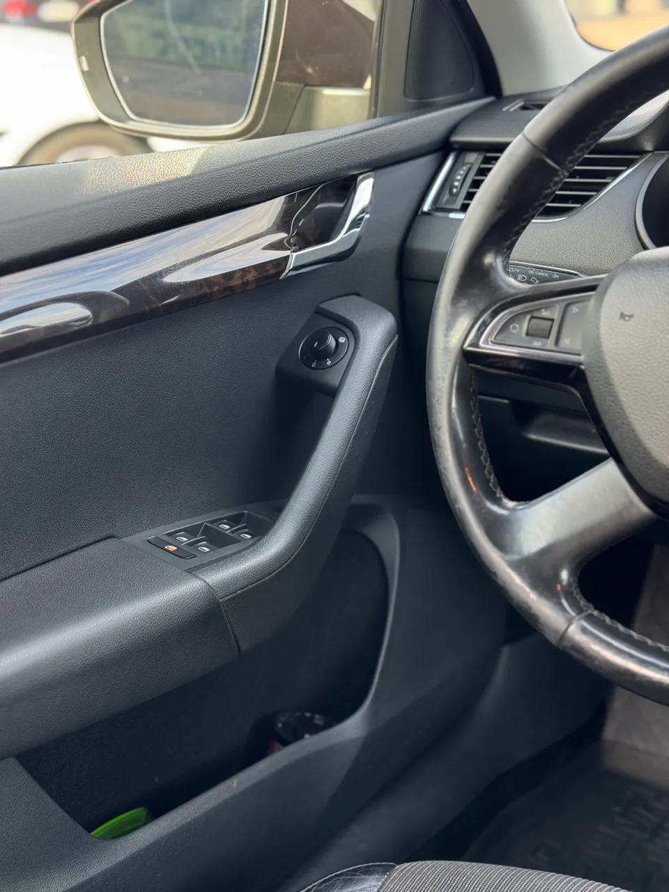 Skoda Octavia - фото 14