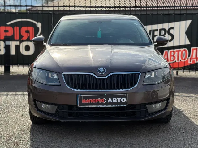 Skoda Octavia - фото 2