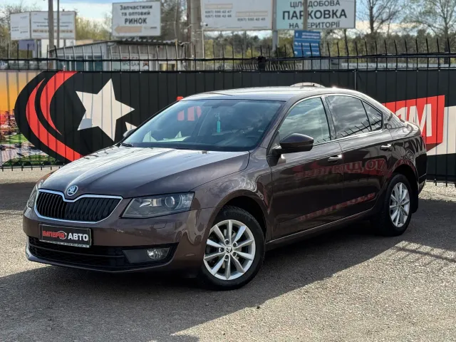 Skoda Octavia - фото 1
