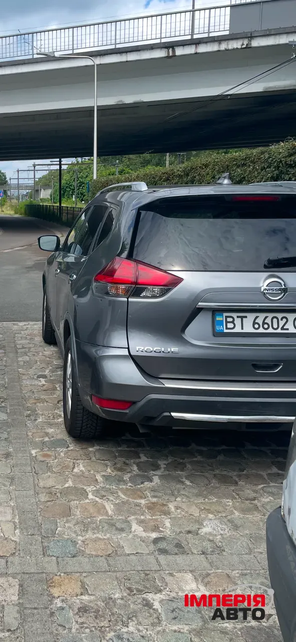 Nissan Rogue - фото 1
