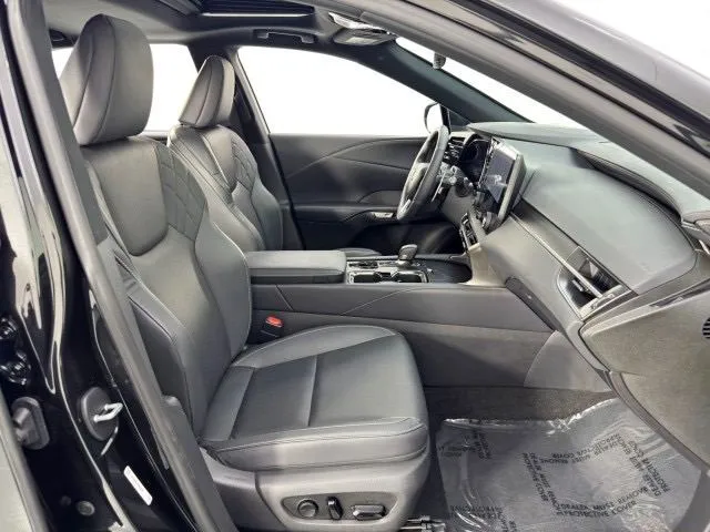 Lexus RX - фото 9