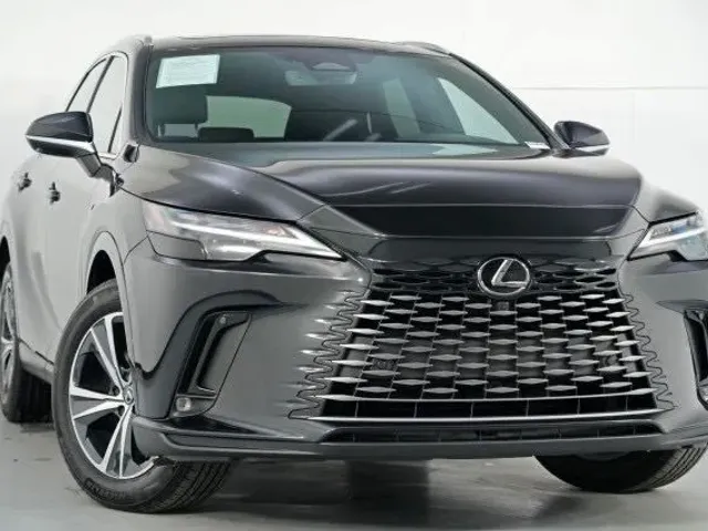 Lexus RX - фото 2