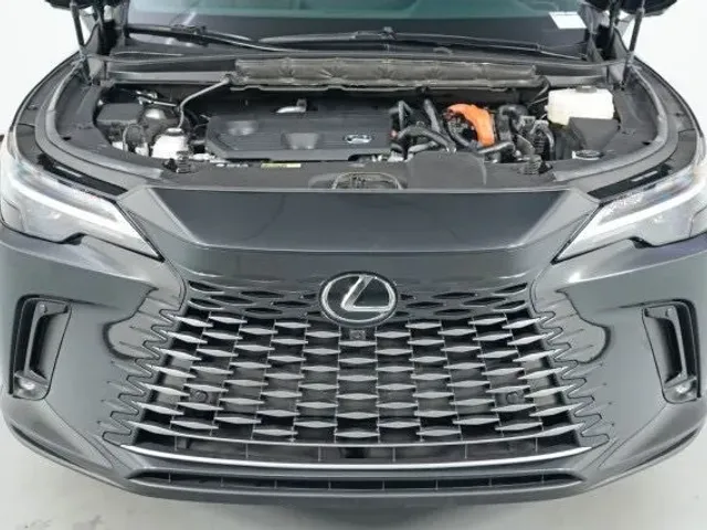 Lexus RX - фото 4