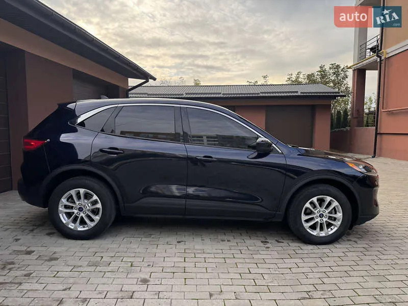 Ford Escape - фото 20