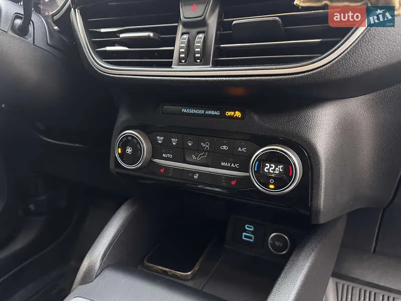 Ford Escape - фото 9