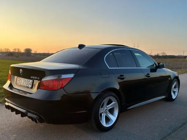 BMW 5 серії - фото 5