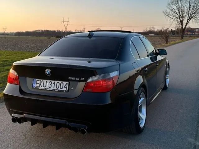 BMW 5 серії - фото 2