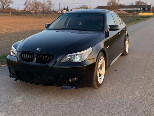BMW 5 серії - фото 1
