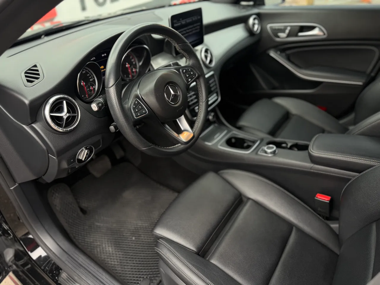 Mercedes-Benz CLA - фото 6