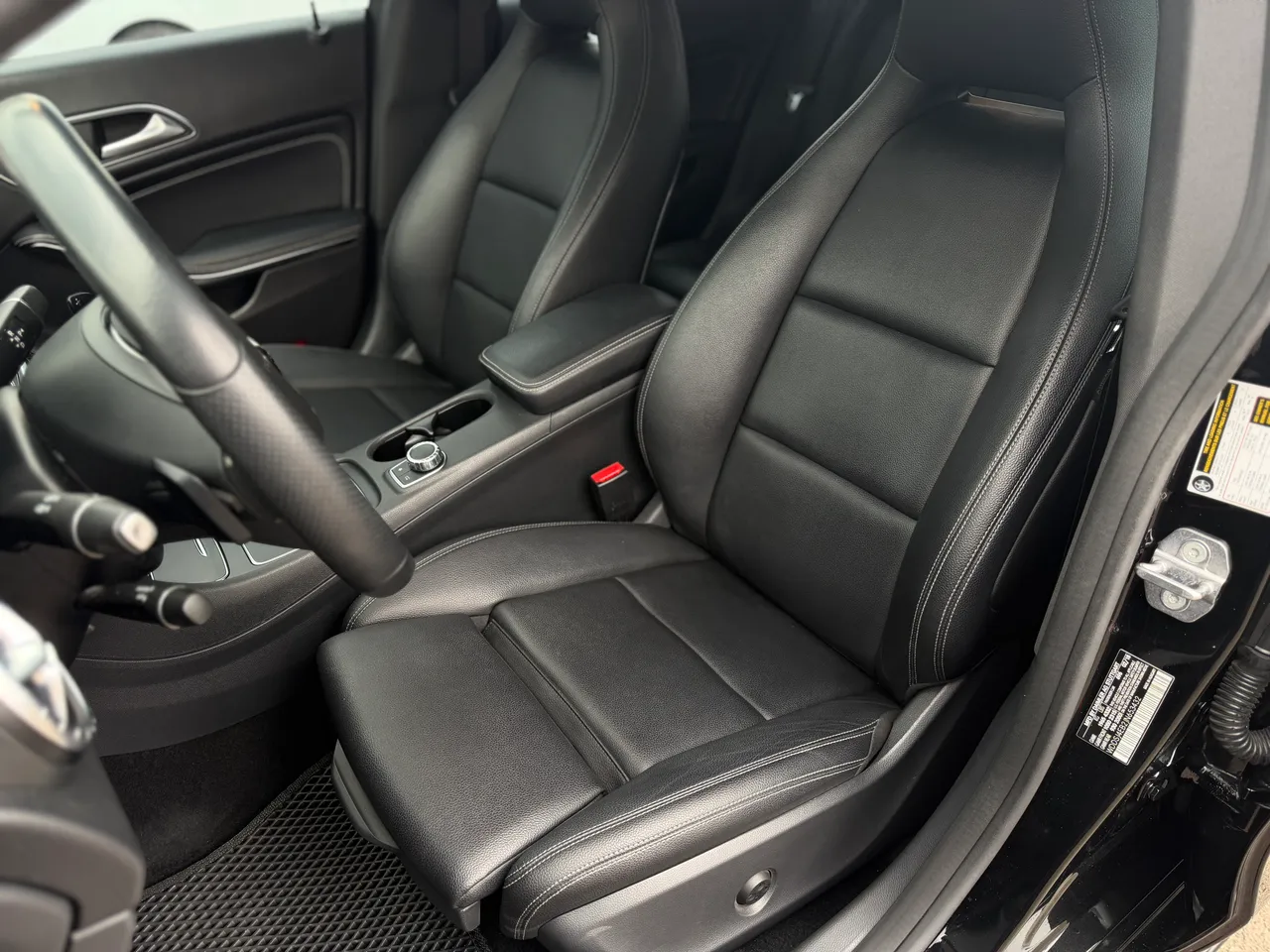 Mercedes-Benz CLA - фото 7