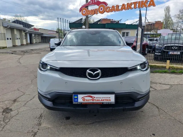Mazda MX-30 - фото 3