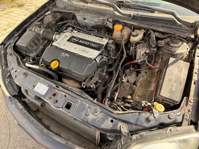 Opel Vectra - фото 5