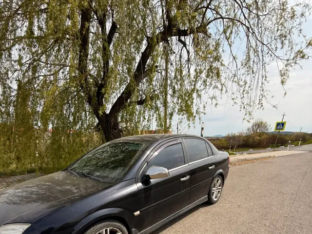 Opel Vectra - фото 3