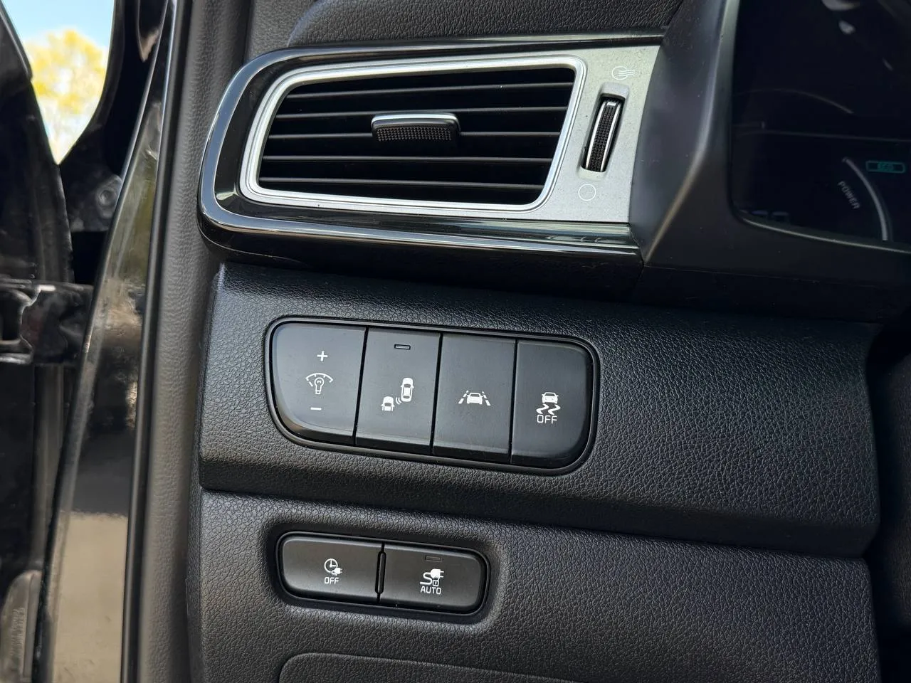 Kia Niro - фото 22