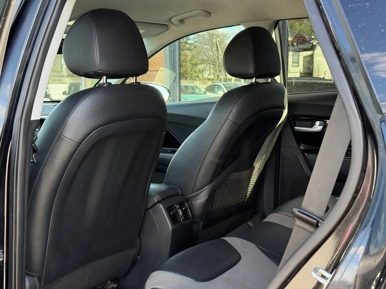 Kia Niro - фото 39