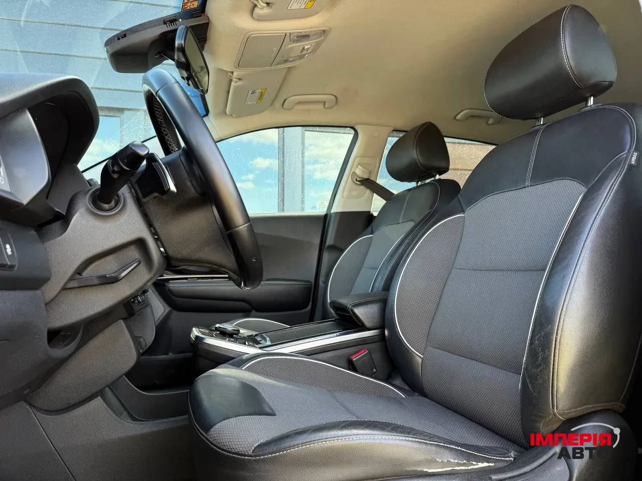 Kia Niro - фото 21