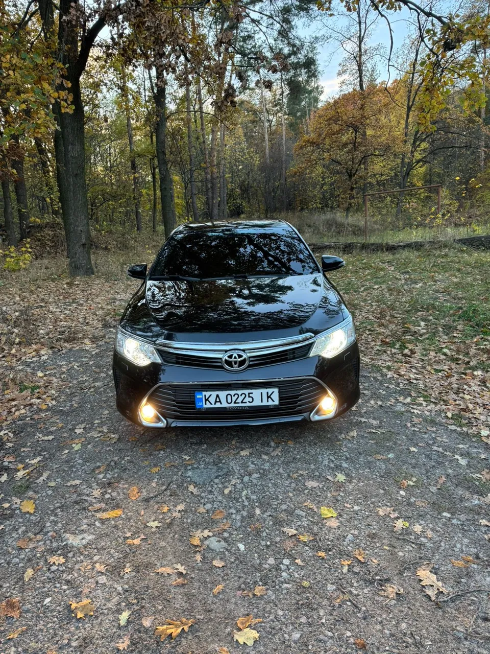 Toyota Camry - фото 2