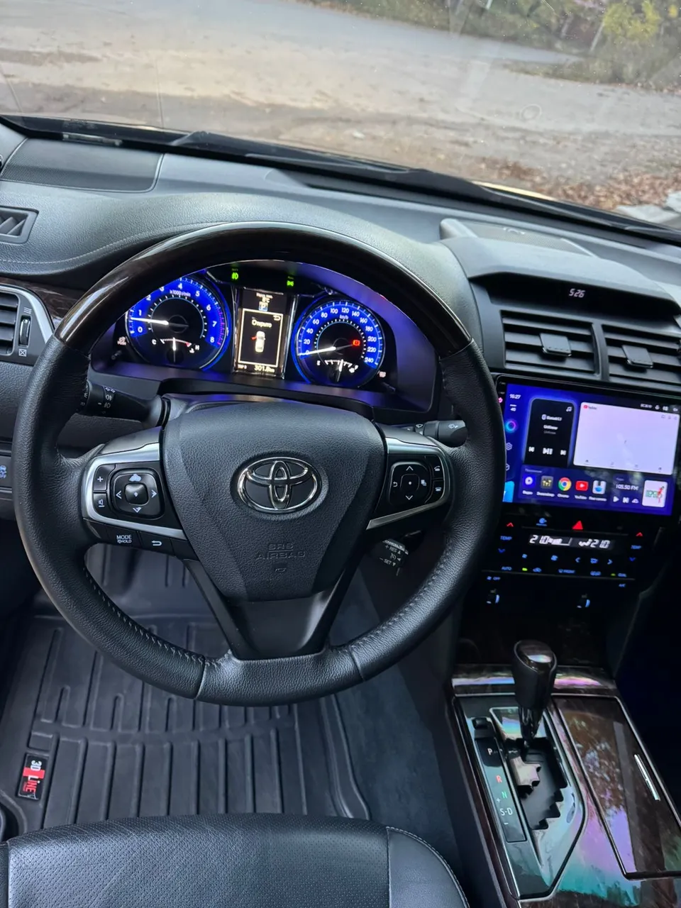 Toyota Camry - фото 9