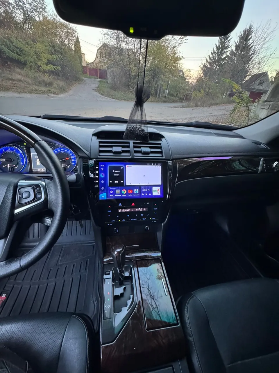 Toyota Camry - фото 14