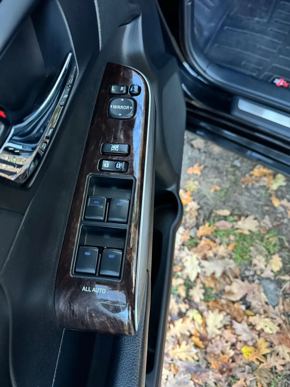 Toyota Camry - фото 11