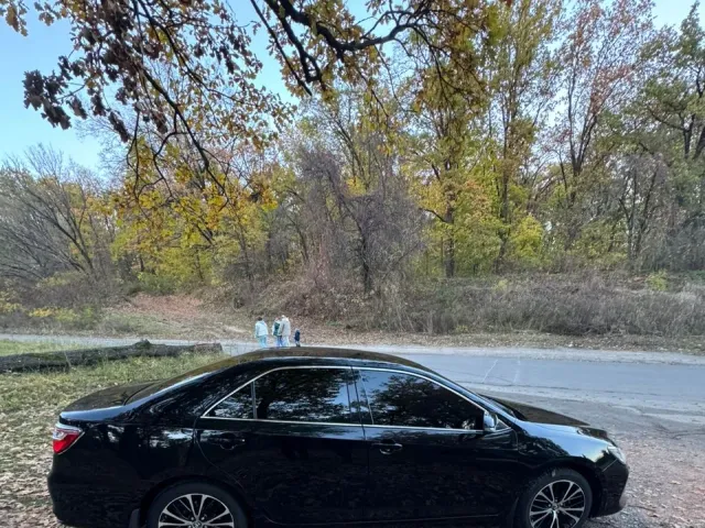 Toyota Camry - фото 5