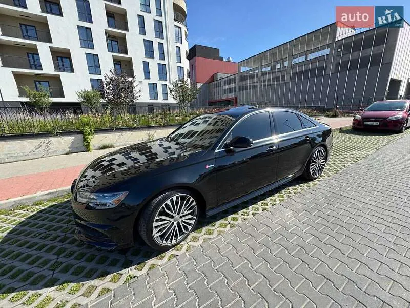 Audi A6 - фото 12