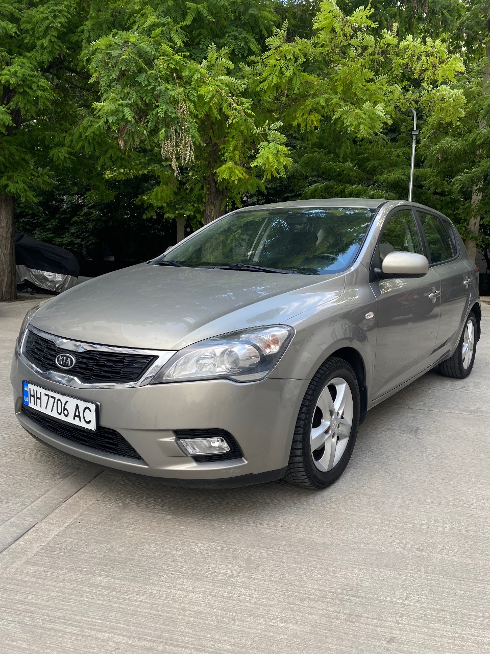 Kia Ceed - фото 5