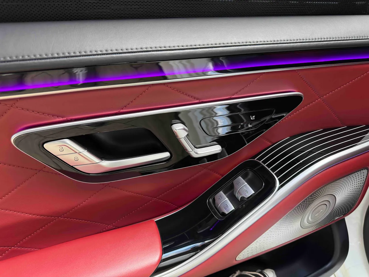 Mercedes-Benz S-Класс - фото 52