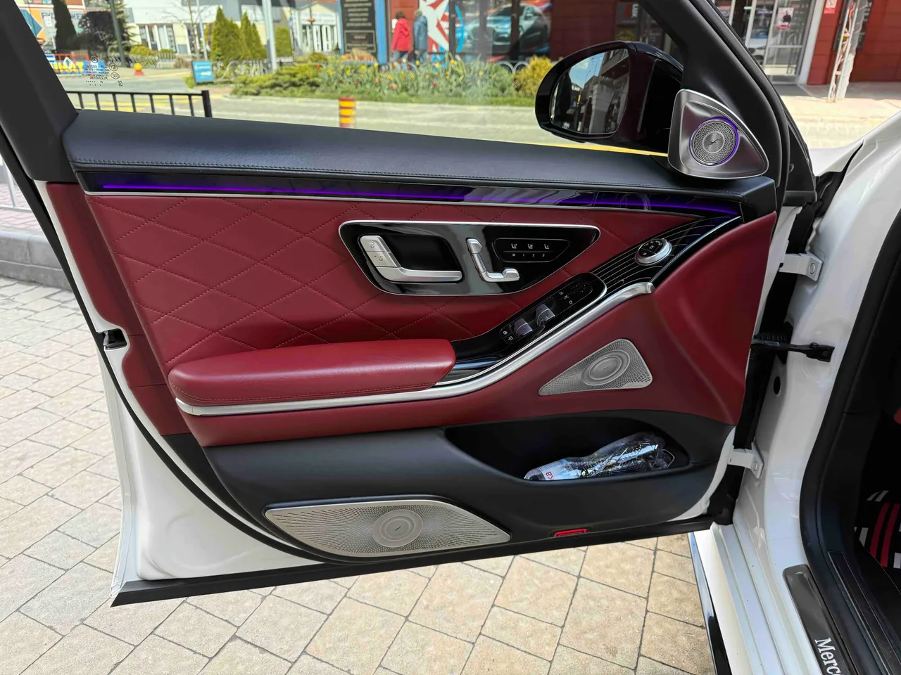 Mercedes-Benz S-Класс - фото 17