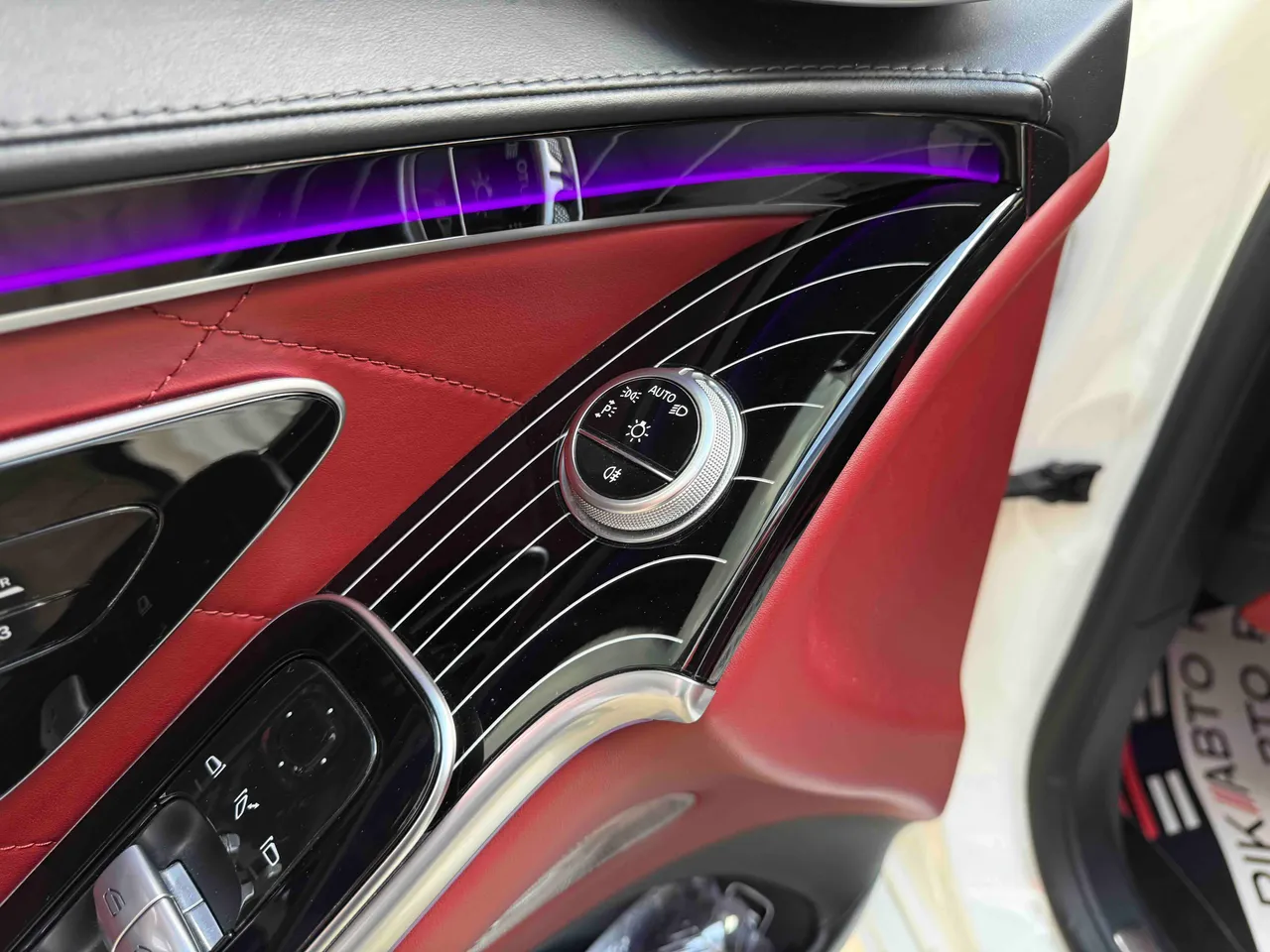 Mercedes-Benz S-Класс - фото 22